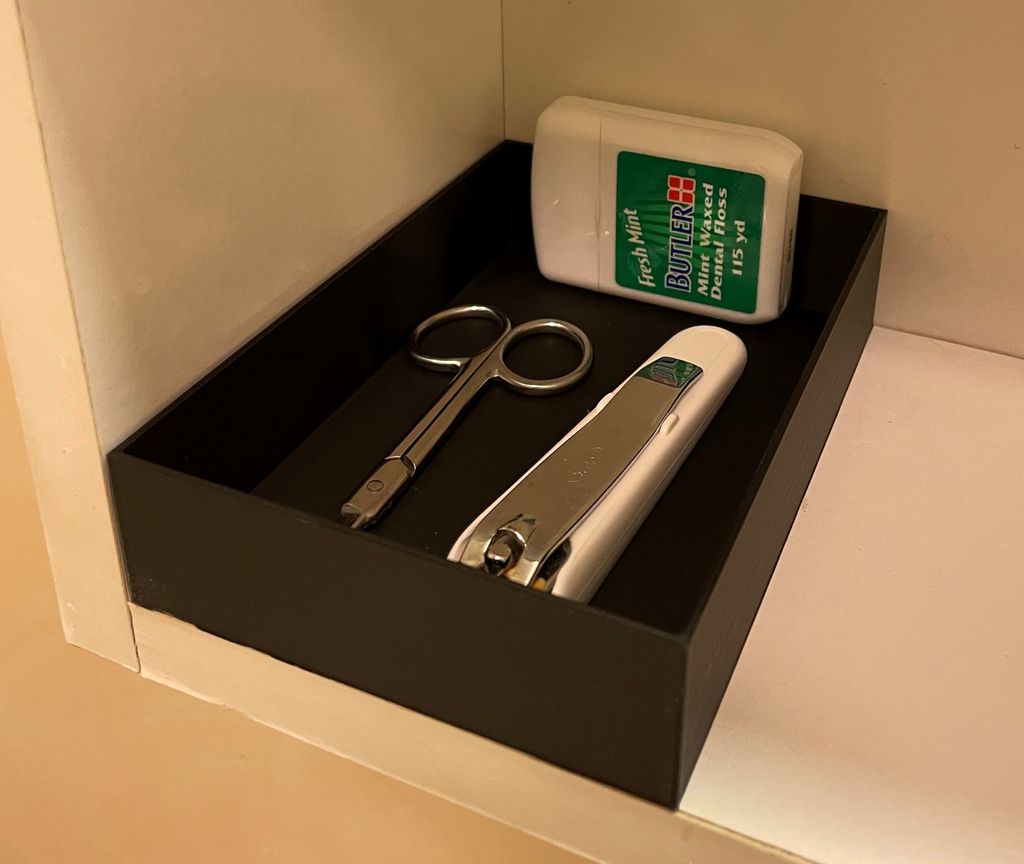 Jednoduchý úložný zásobník do koupelny a kanceláře