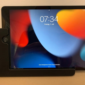 Nástěnný držák iPadu pro iPad 7-9 generace s integrovaným napájením